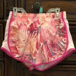 Nike Girl’s Floral Running Shorts Size M